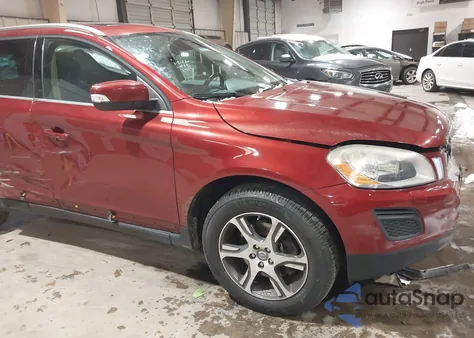 2013 Volvo Xc60 T6 из США, поврежденный, VIN YV4902DZ2D2442913